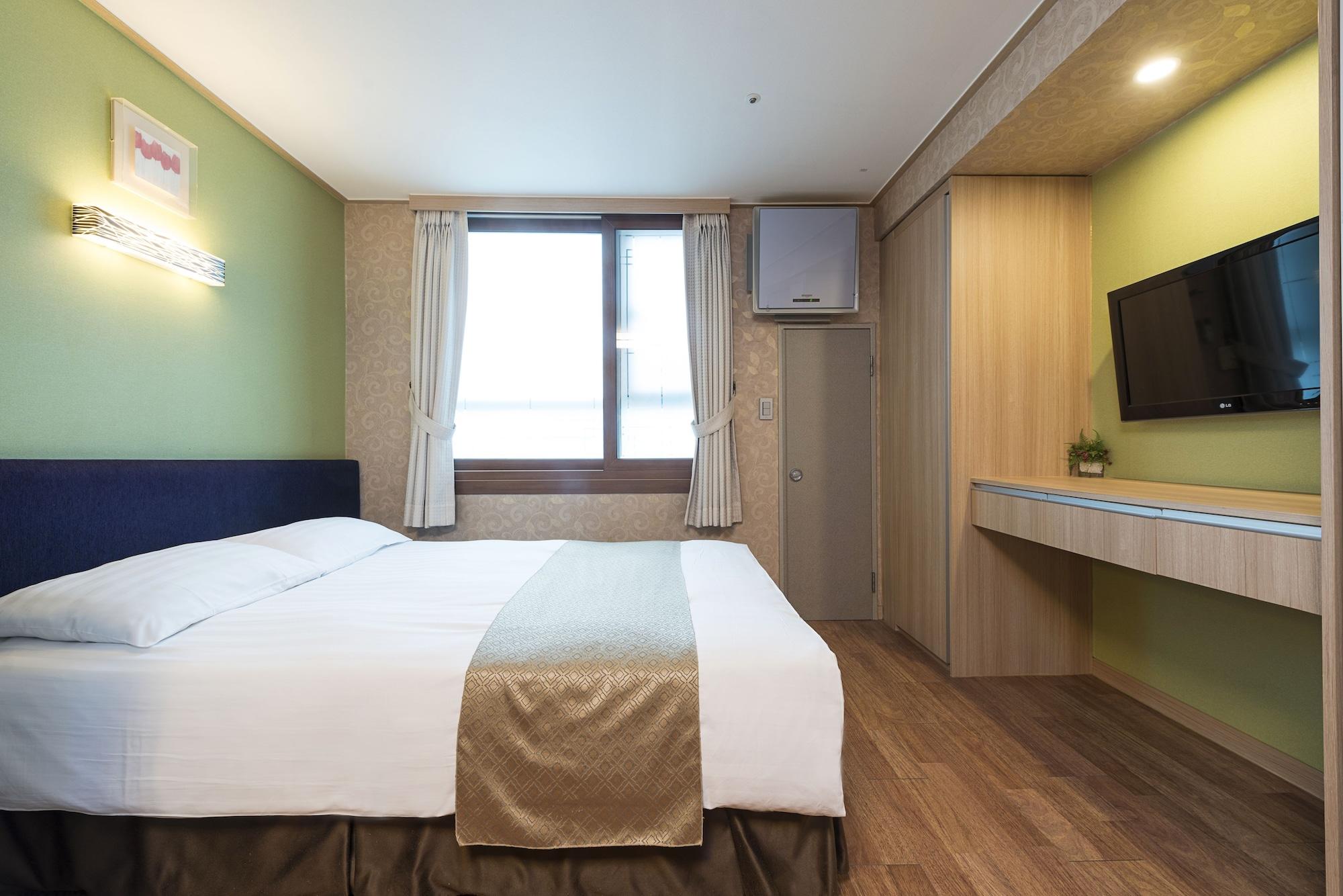 Western Coop & Dongdaemun Seoul