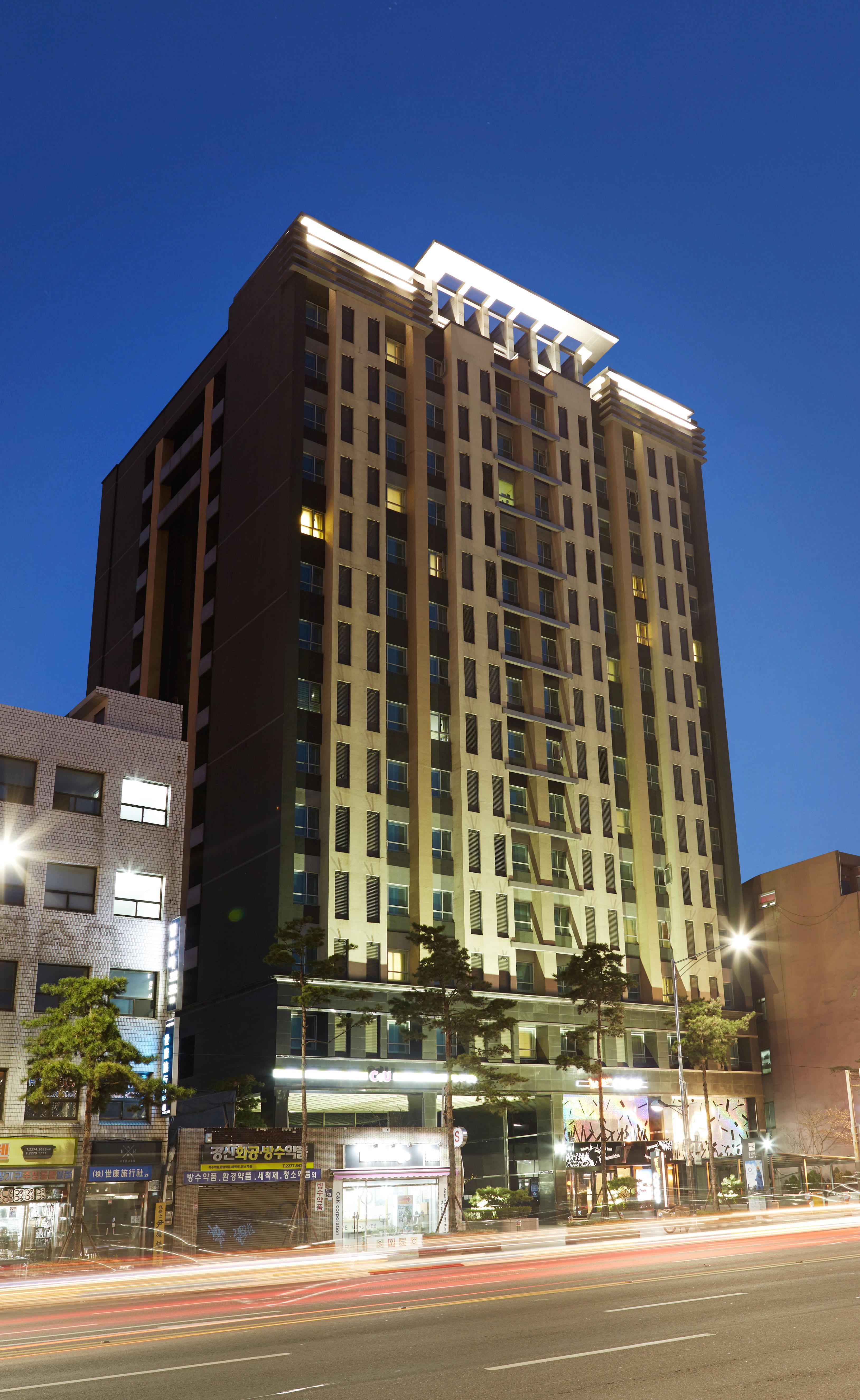 Western Coop & Dongdaemun Aparthotel